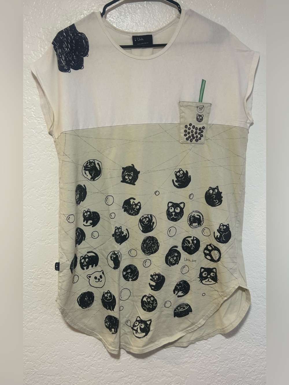 Cream Short-Sleeve Tunic with Cats & Boba Bubble Tea Graphic